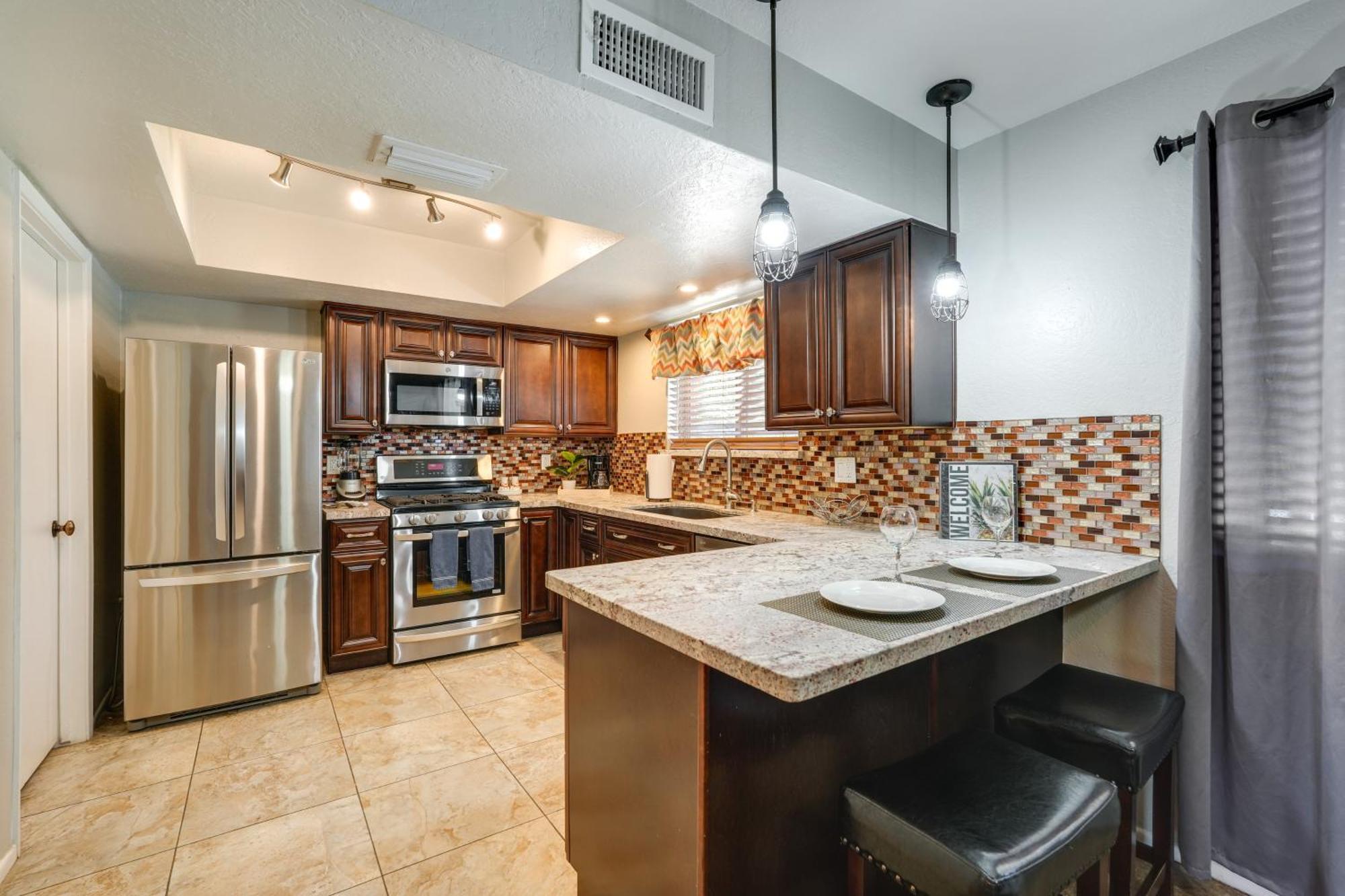 Phoenix Home With Pool About 10 Mi To Camelback Mtn エクステリア 写真