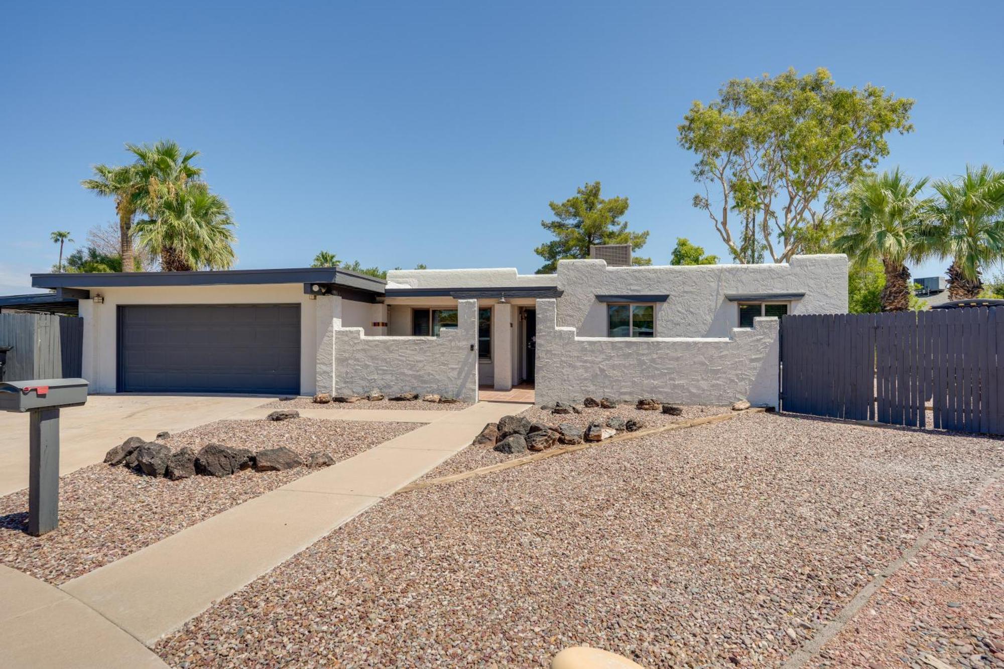 Phoenix Home With Pool About 10 Mi To Camelback Mtn エクステリア 写真
